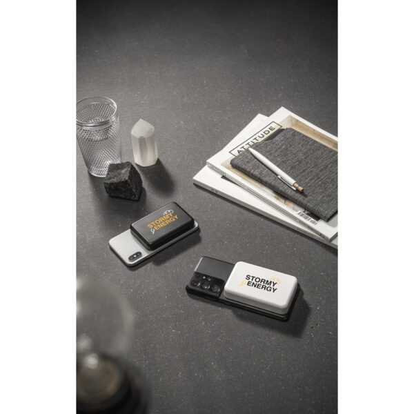 97166 AMPERE 5. Power bank magnético de 5.000 mAh en ABS reciclado (100% rABS) - Imagen 5